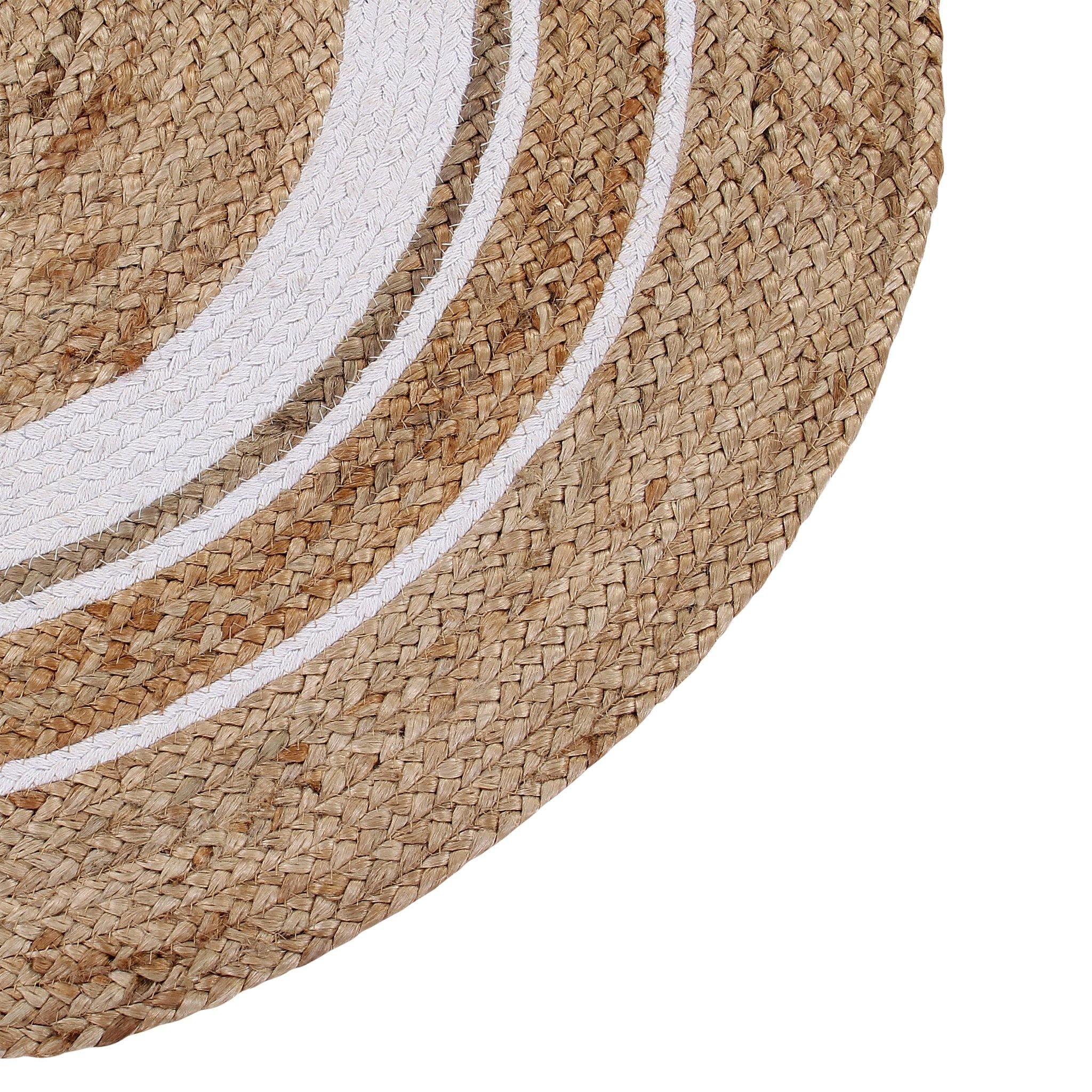 NATURAL JUTE BRAIDED RUG WITH WHITE ROUND PATTERN