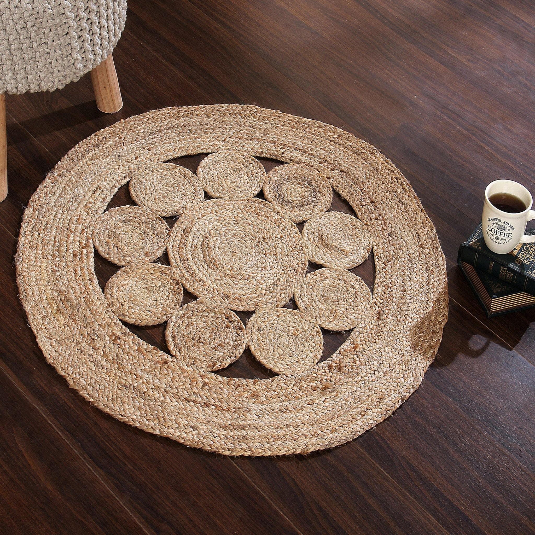 JUTE BRAIDED RUG WITH CIRCLE PATTERN