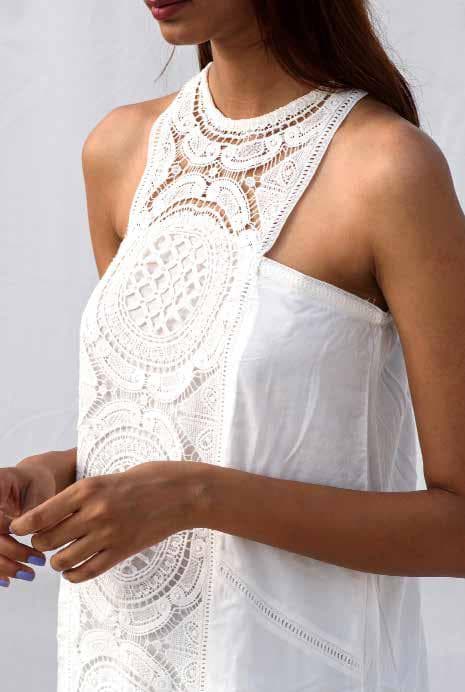 Elegant Dress With Embroider Details