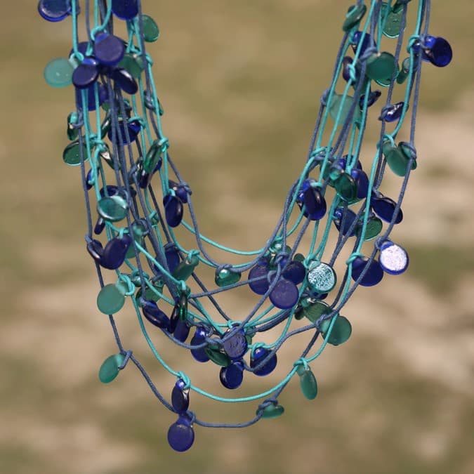 TURQ BLUE GLASS BEAD DESIGN NECKLACE
