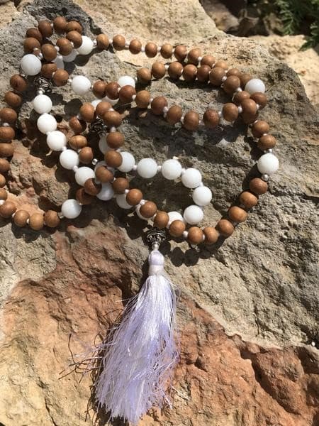 WOOD GLASS BEADS WITH WHITE TASSEL DESIGN NECKLACE