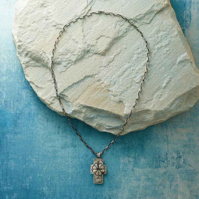 SILVER CROSS PENDENT NECKLACE