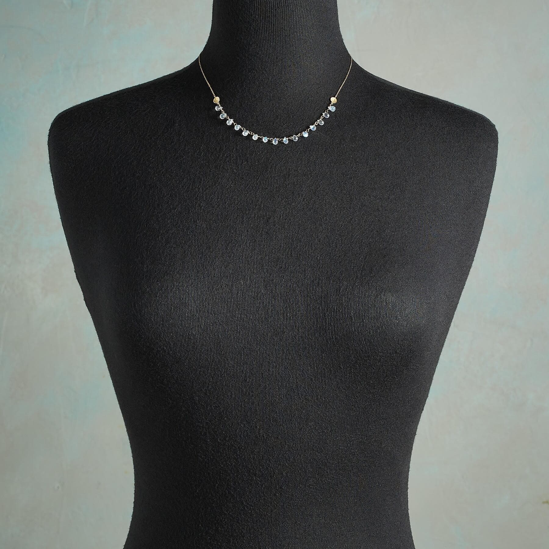CLEAR GLASS BEAD NECKLACE