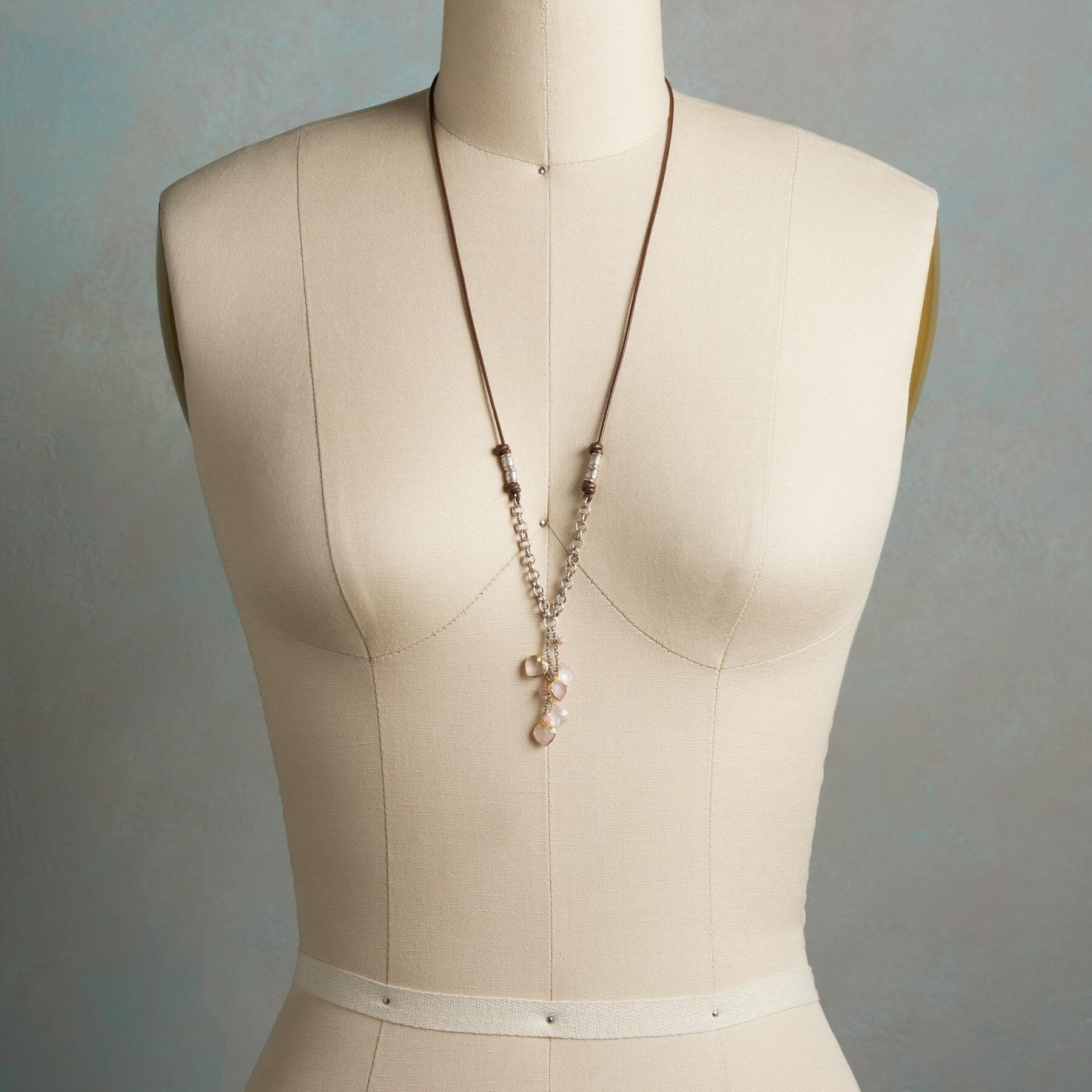 LONG NECKLACE WITH CHARMS