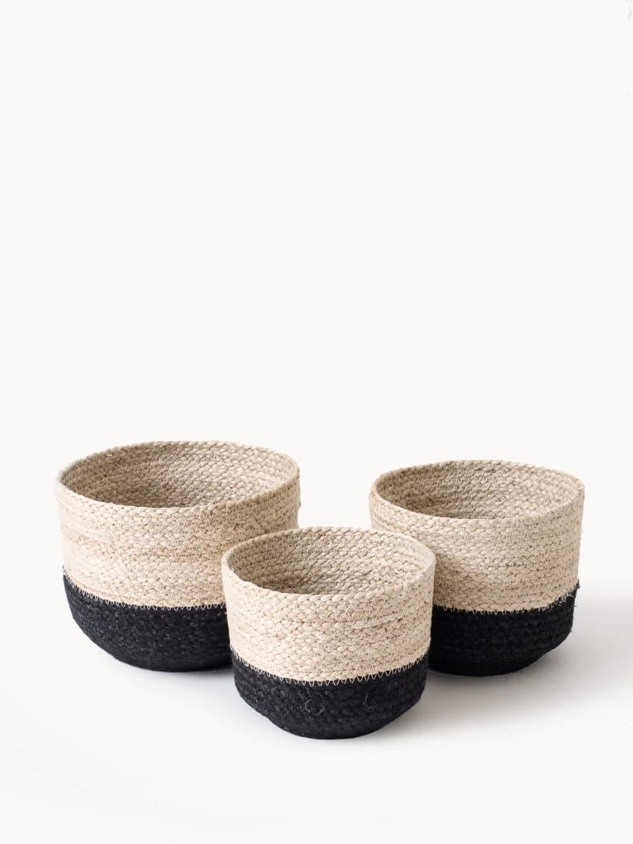 BLACK AND NATURAL BRAIDED JUTE PLANT BASKET SET OF 3