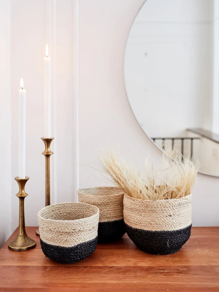BLACK AND NATURAL BRAIDED JUTE PLANT BASKET SET OF 3