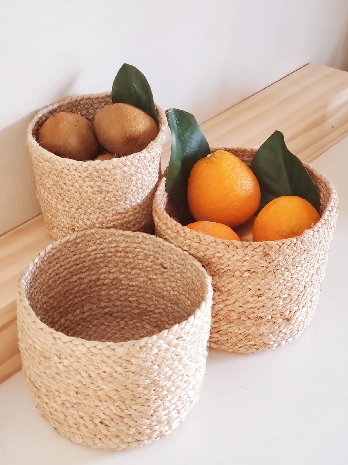 NATURAL BRAIDED JUTE PLANT BASKET SET OF 3