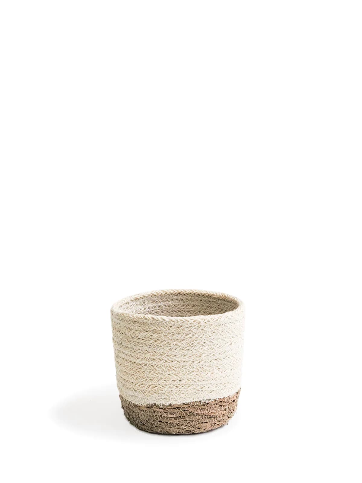 WHITE AND NATURAL BRAIDED JUTE PLANT BASKET SET OF 3