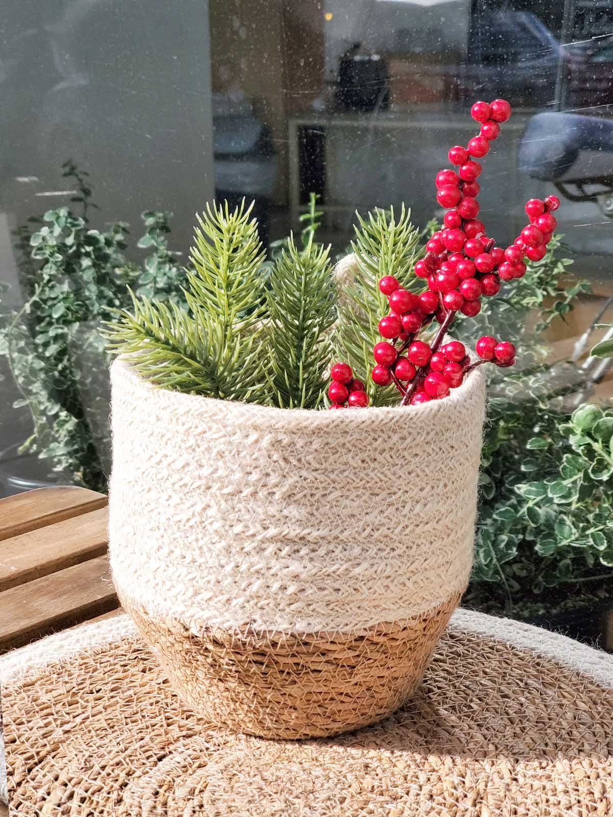 WHITE AND NATURAL JUTE WOVEN PLANT LOOP BIN SET OF 2