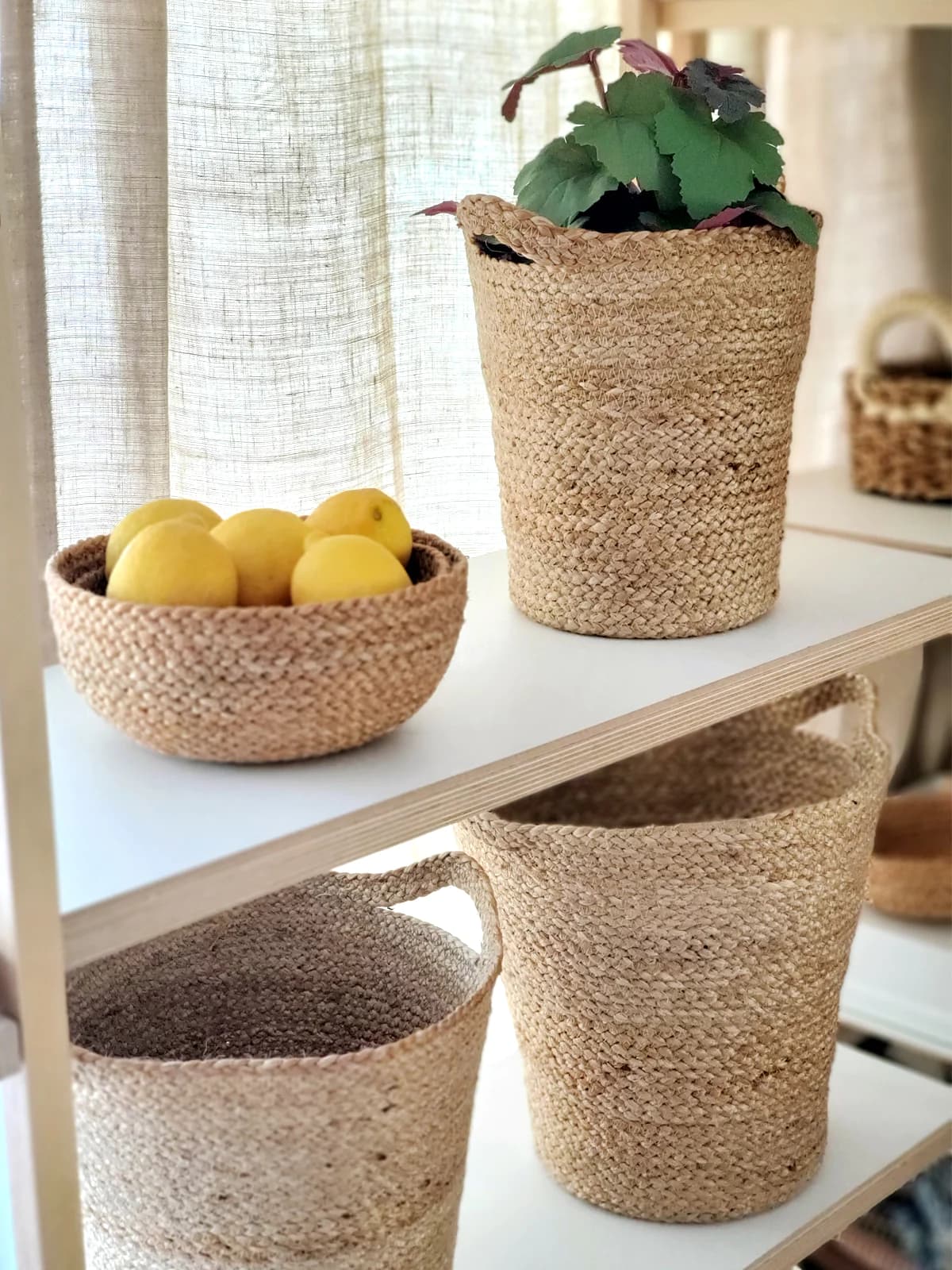 JUTE WOVEN PLANT BASKET WITH SLIT HANDLE  SET OF 3