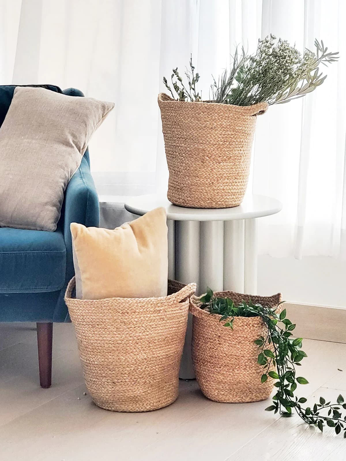 JUTE WOVEN PLANT BASKET WITH SLIT HANDLE  SET OF 3