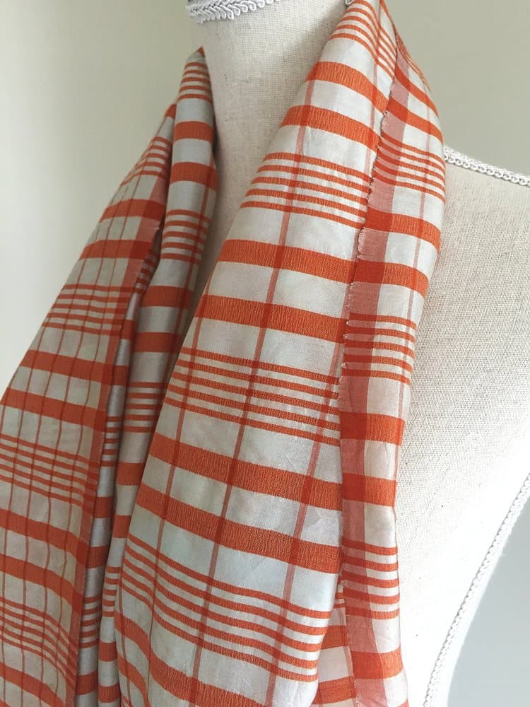 WHITE CORAL SILK AND WOOL MIX SCARF