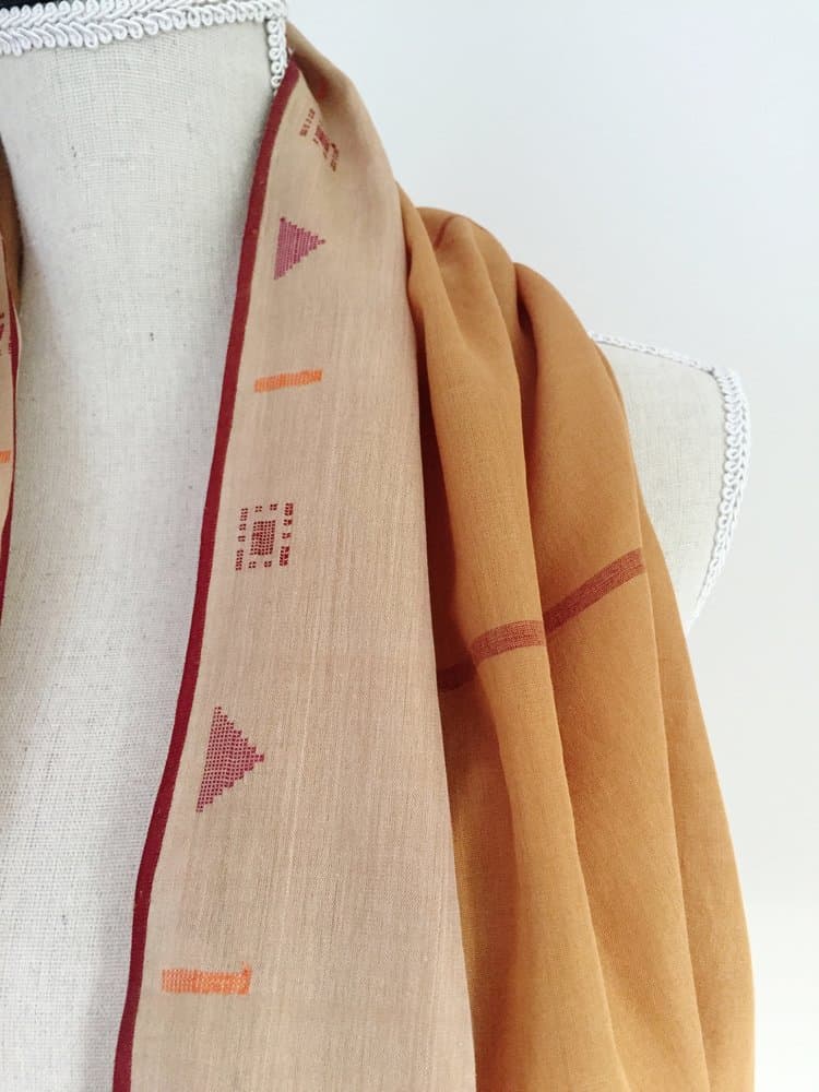GOLDEN HONEY AND BEIGE KHADI SCARF WITH JAMDANI DETAILS