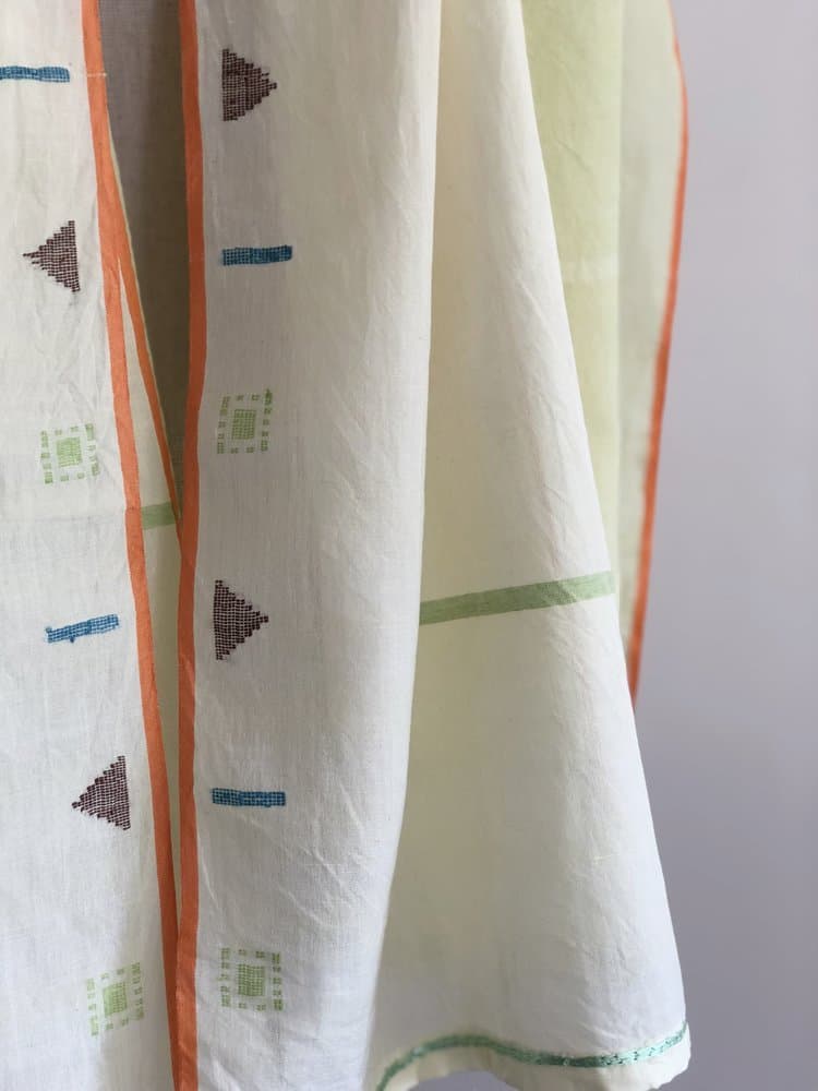 LIME GREEN AND IVORY KHADI SCARF WITH JAMDANI DETAILS