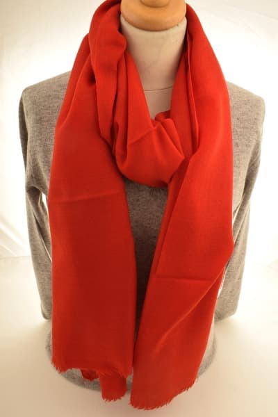 ANAN RED COLOURED CASHMERE SCARF