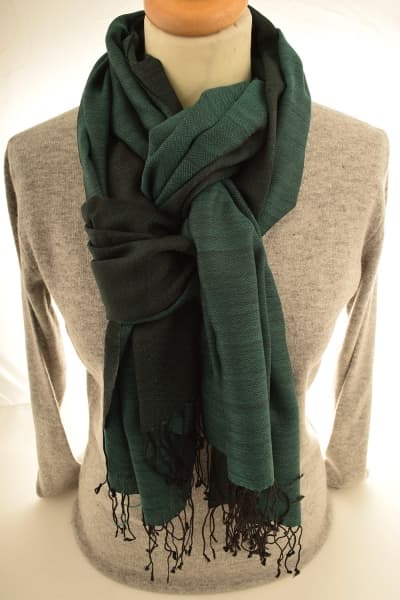 CHERA GREEN COLOURED CASHMERE SCARF