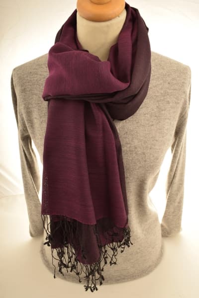 CHERA ROSE COLOURED CASHMERE SCARF