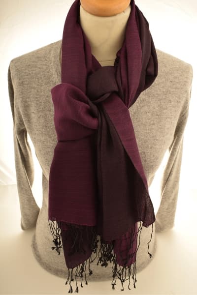CHERA ROSE COLOURED CASHMERE SCARF