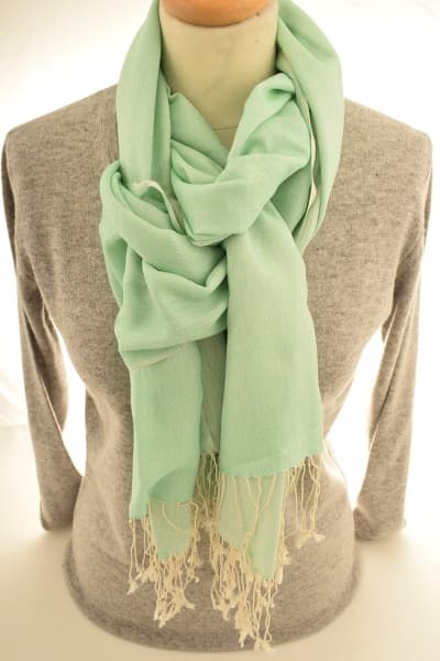 CHERA TURQ COLOURED CASHMERE SCARF