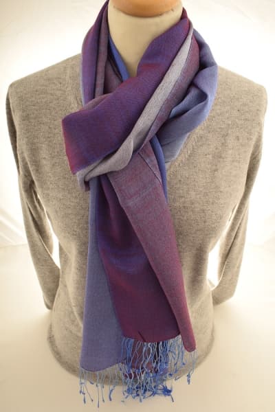 CHIRI BLUE ROSE COLOURED CASHMERE SCARF