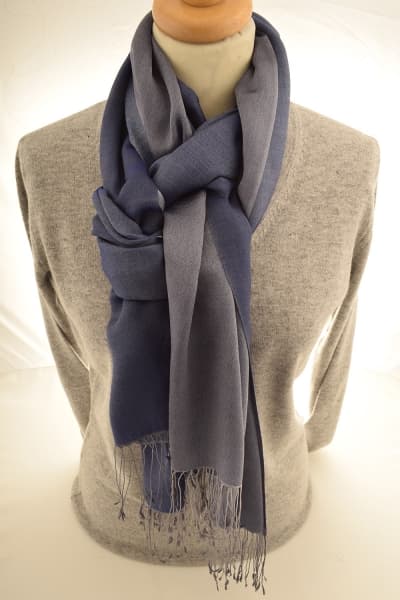 CHIRI GREY BLUE COLOURED CASHMERE SCARF