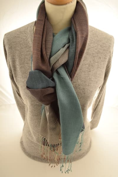 CHIRI TURQ BROWN COLOURED CASHMERE SCARF