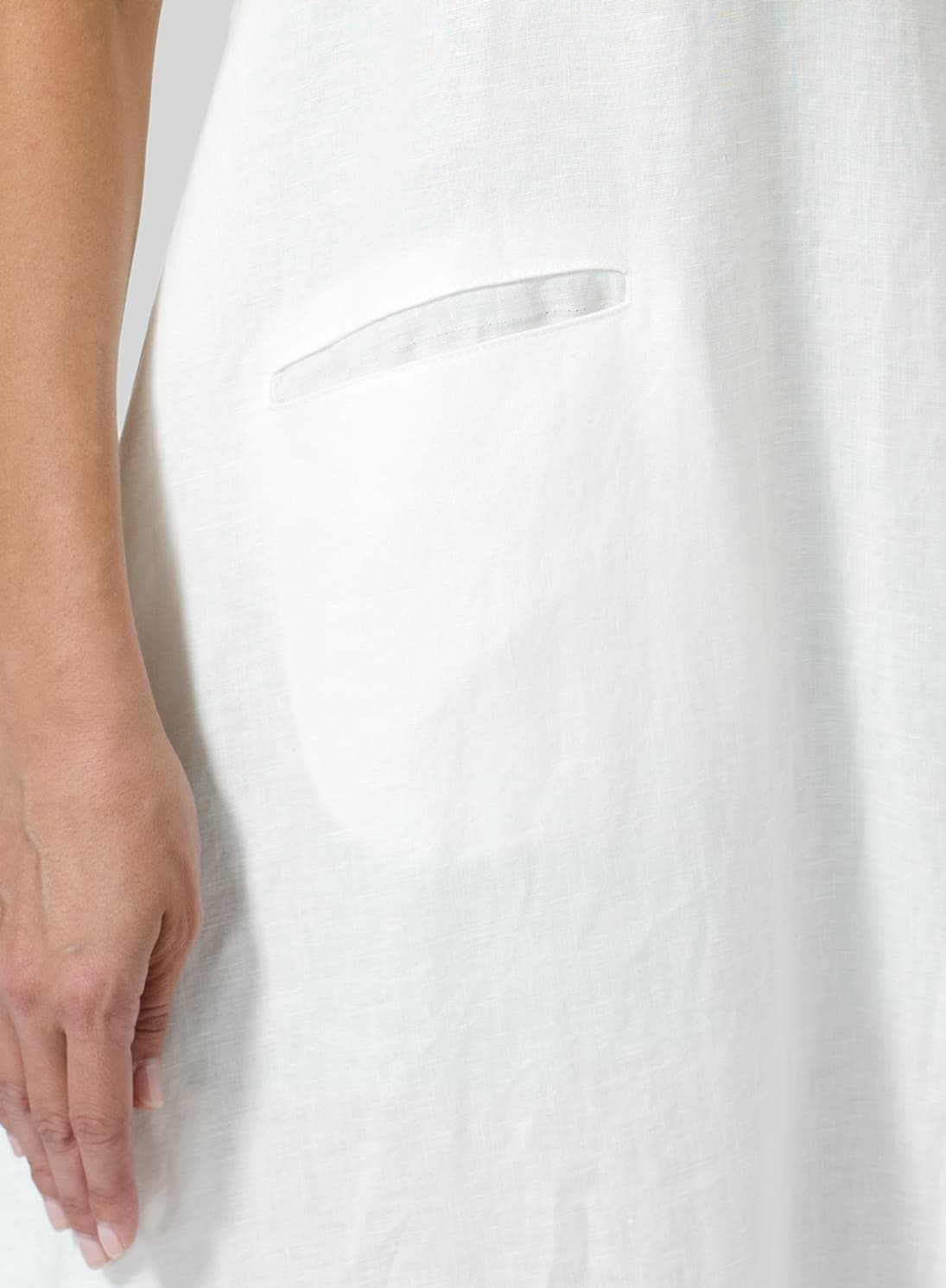WHITE LINEN SLEEVELESS LONG DRESS