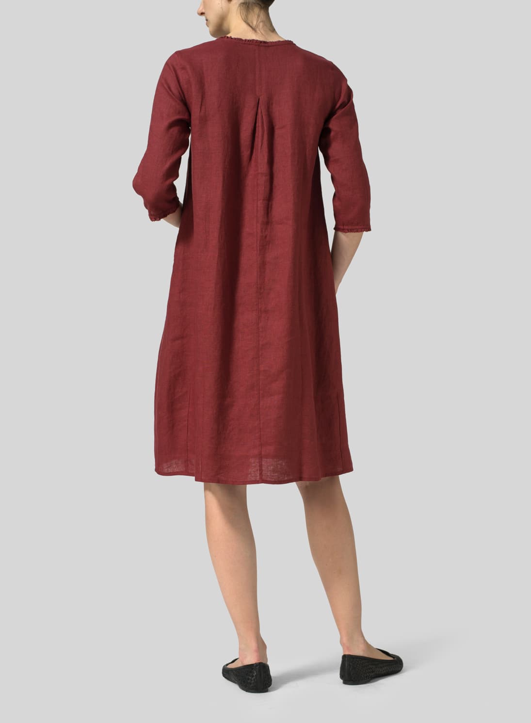 BURGANDY LINEN EMBROIDERED HEMLINE DRESS