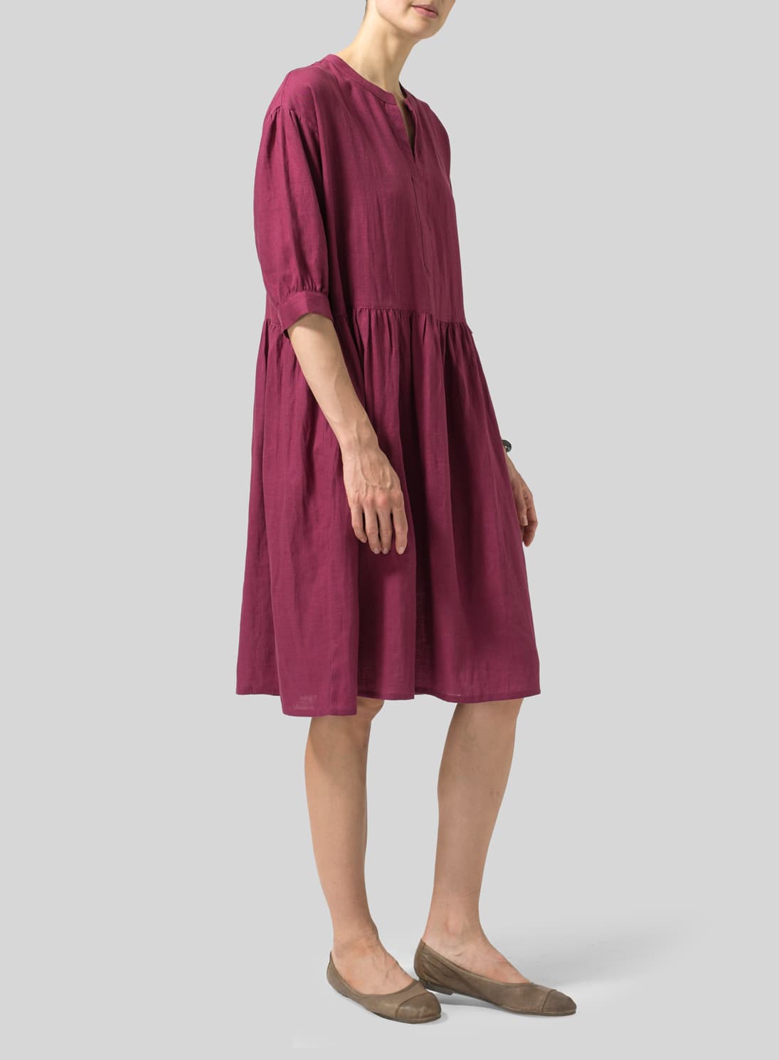 RED VIOLET LINEN SPLIT V NECK DRESS