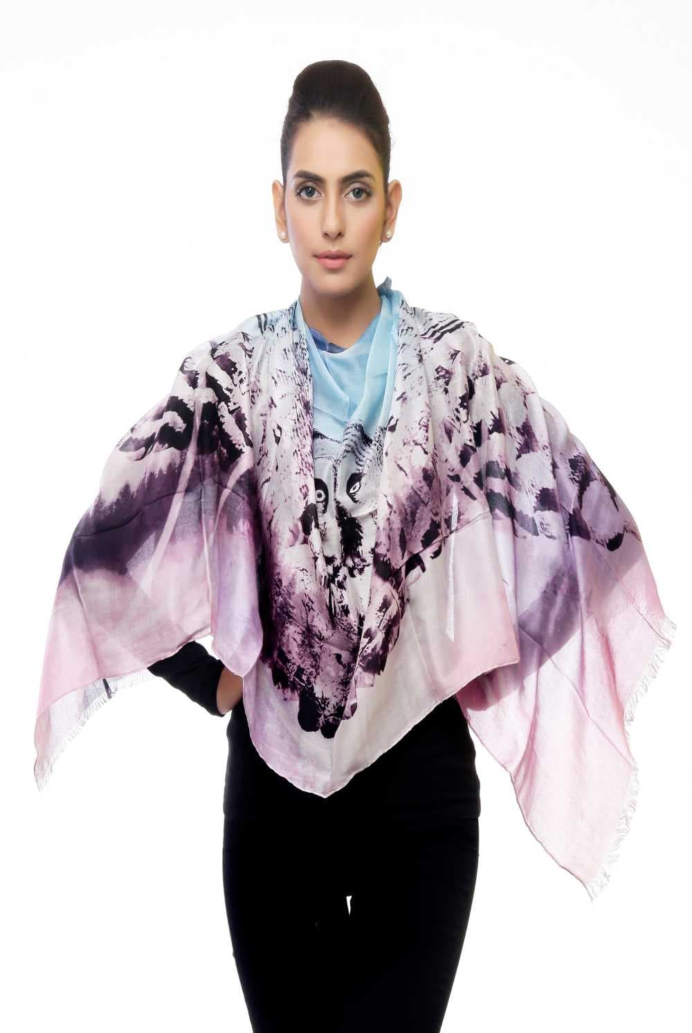 WILDLIFE PRINT VISCOSE SCARF