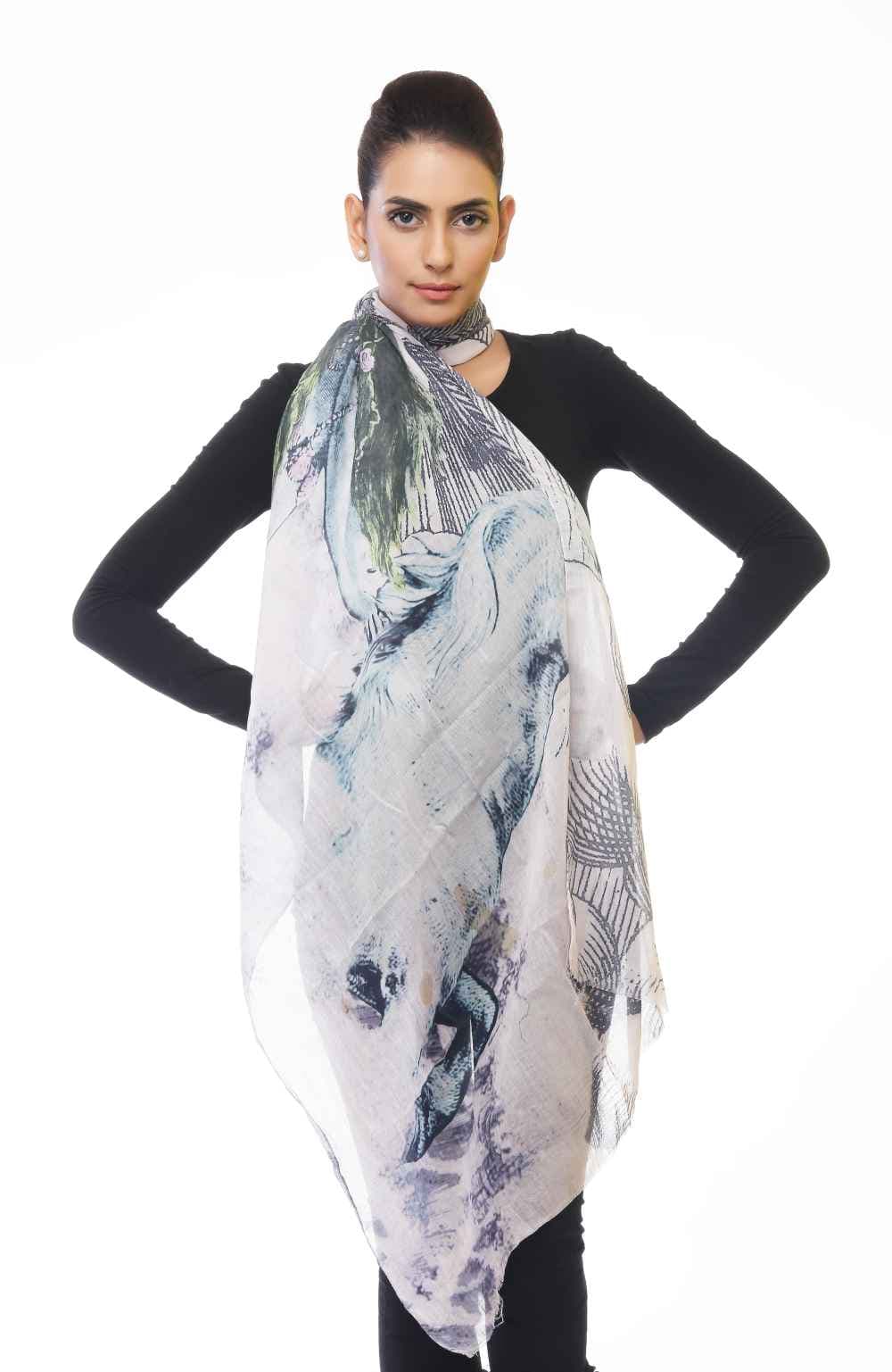 WILDLIFE PRINT VISCOSE SCARF