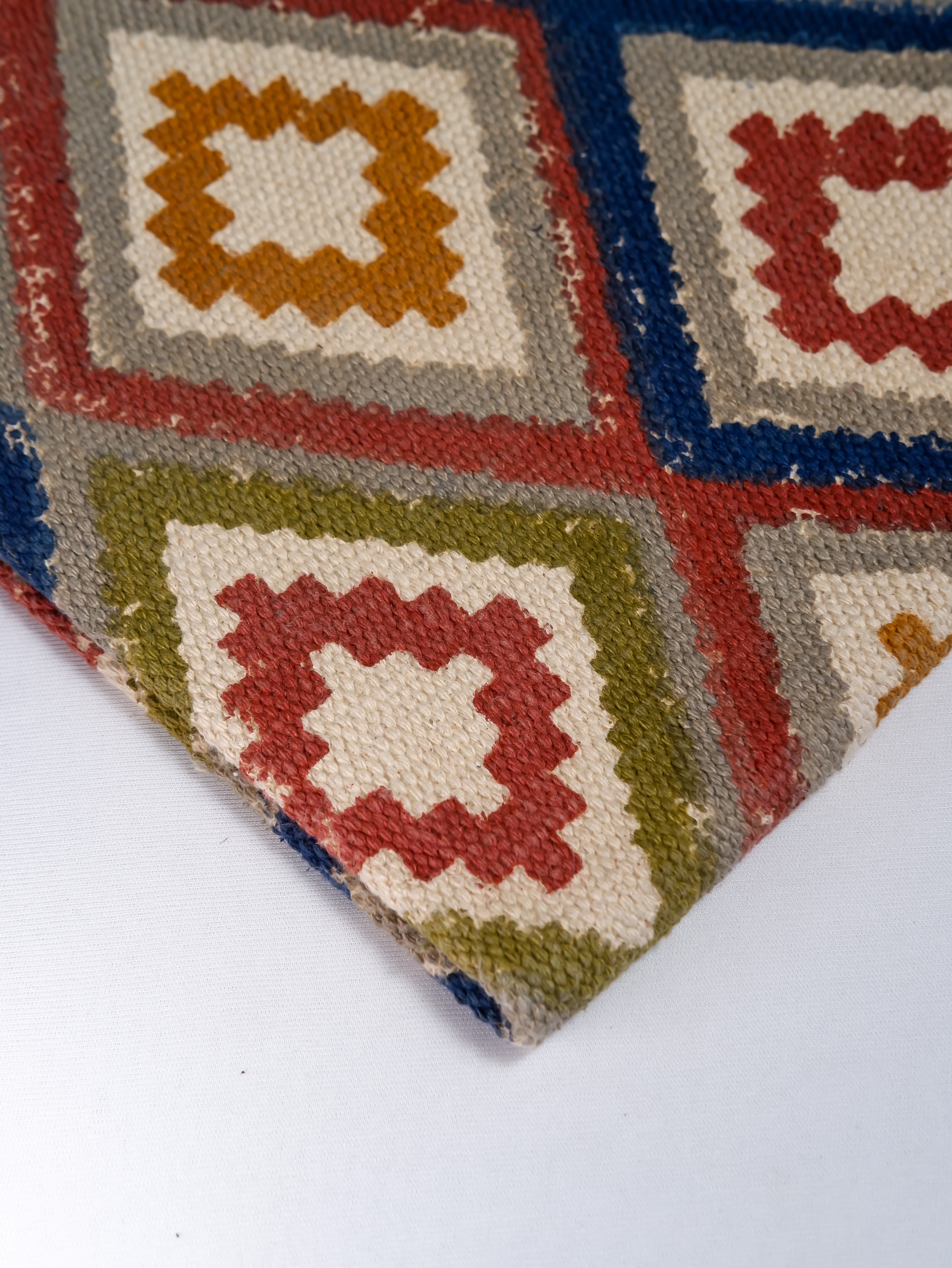 INDIAN DHURRIE MULTI SMALL DIAMONDS BLOCK PRINTED COTTON RUG