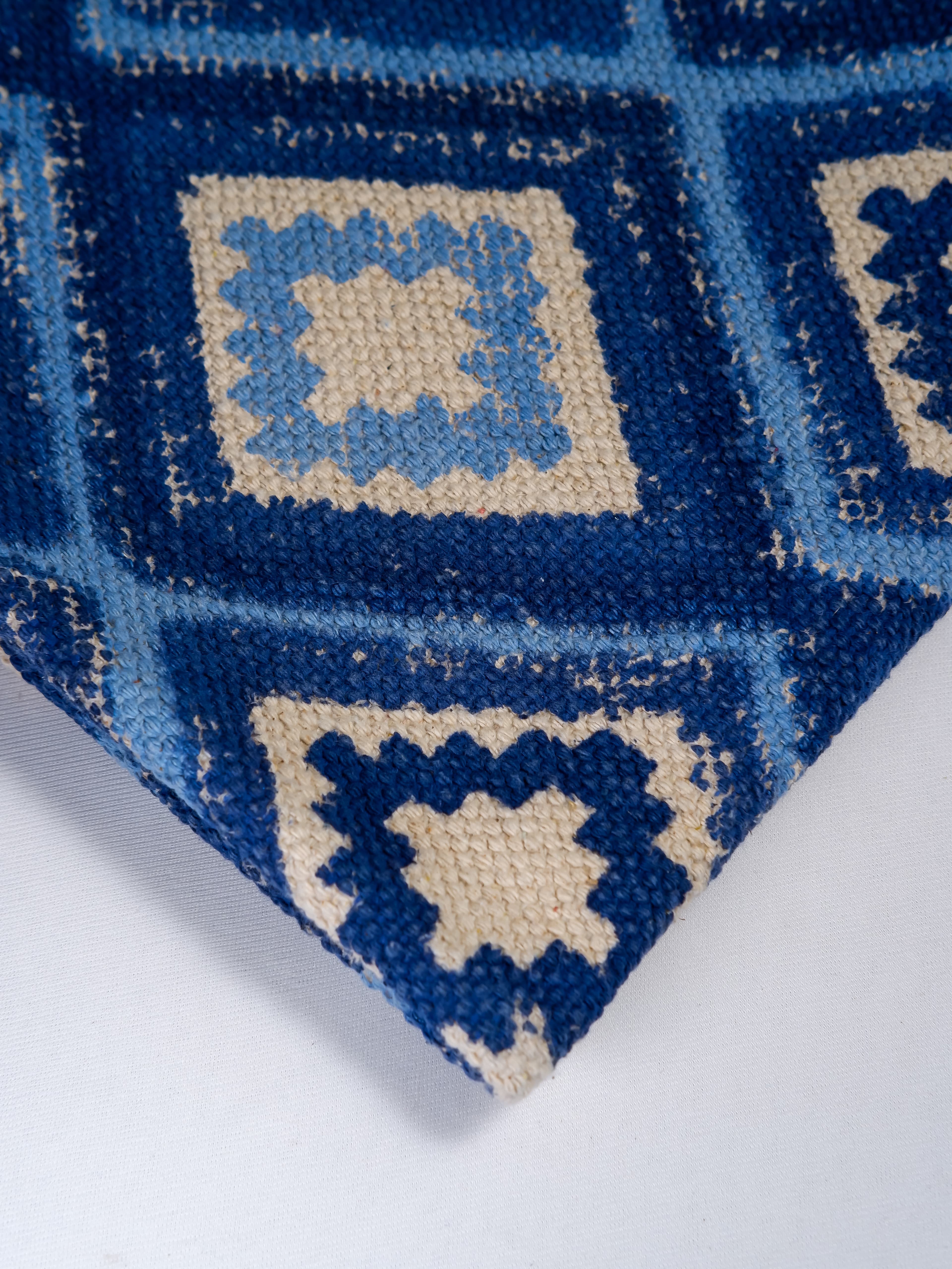 INDIAN DHURRIE BLUE SMALL DIAMONDS BLOCK PRINTED COTTON RUG