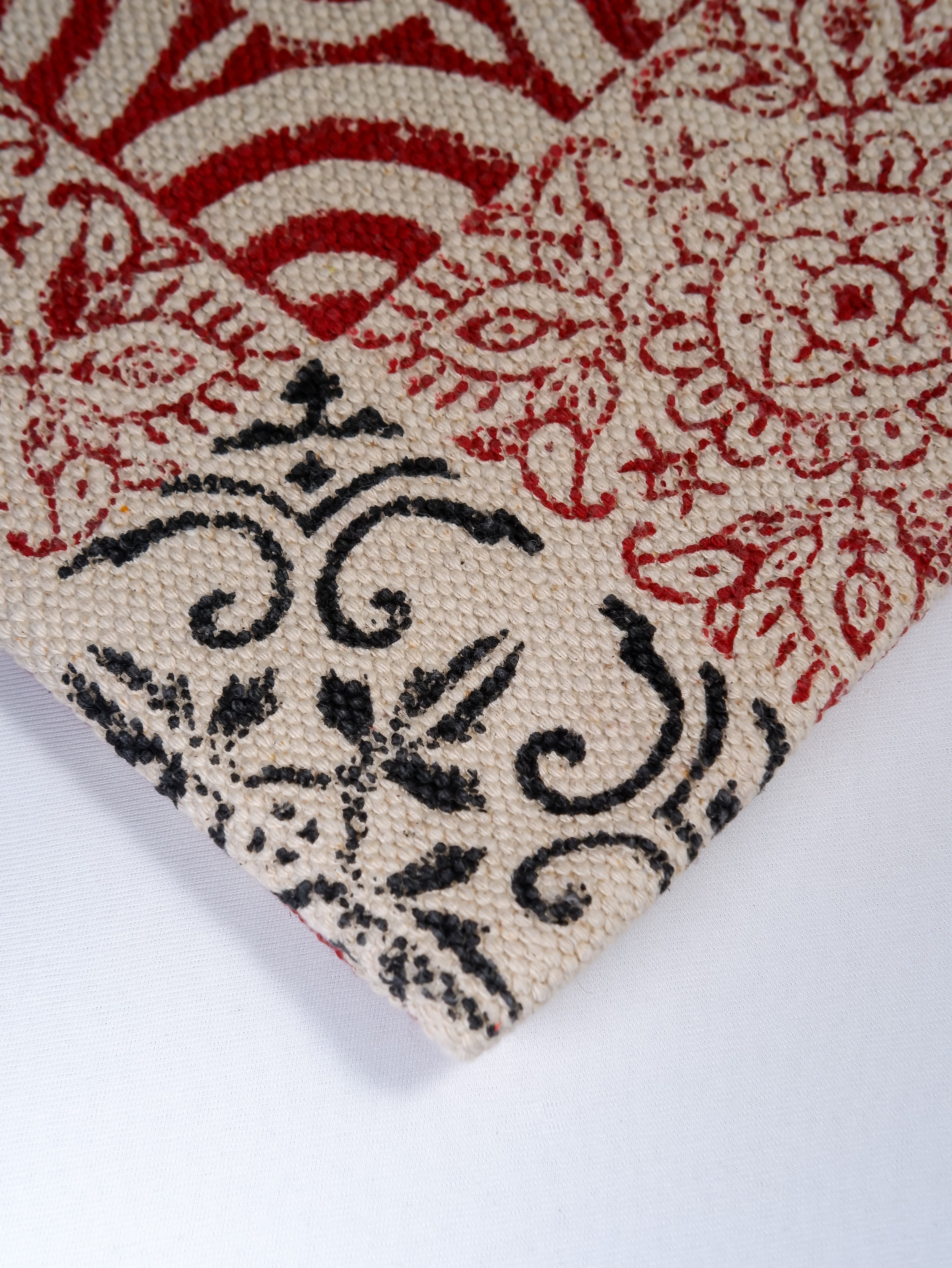 INDIAN DHURRIE BLACK AND RED TILE  BLOCK PRINTED COTTON RUG