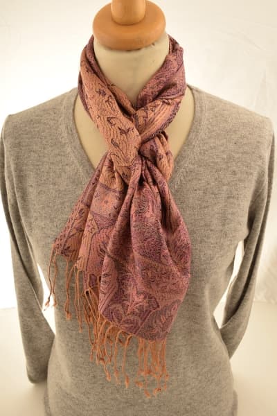FOHAR PINK COLOURED CASHMERE SCARF