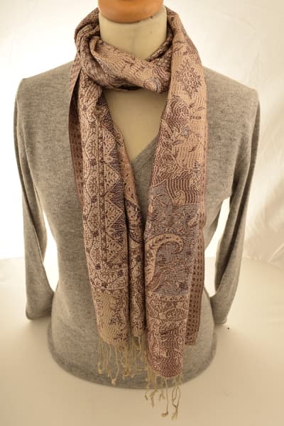 FOHAR PINK COLOURED CASHMERE SCARF
