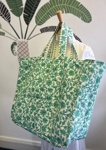 BEACH BAG, XL GREEN AND WHITE BLOCK PRINT TOTE BAG