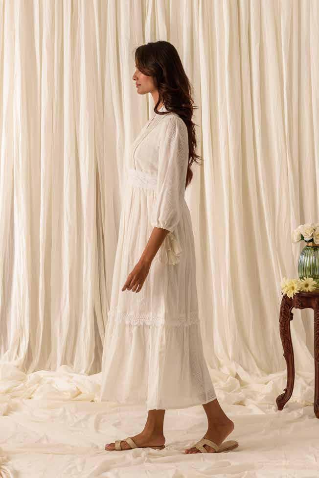 ROUND NECK HALF SLEEVE LONG DRESS