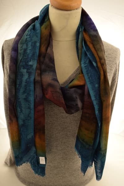 IMOH MIDNIGHT COLOURED CASHMERE SCARF