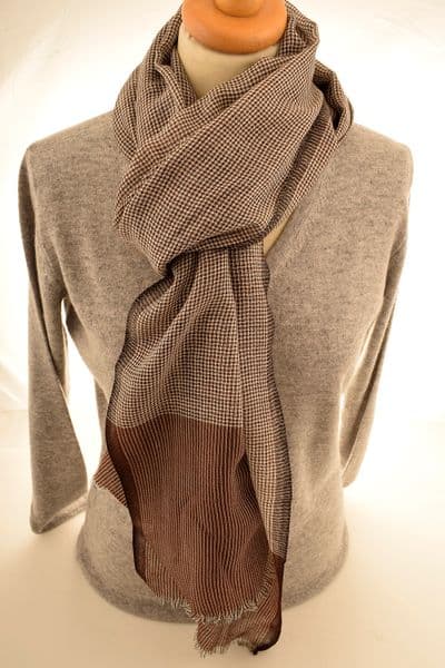 KANJI BROWN COLOURED CASHMERE SCARF