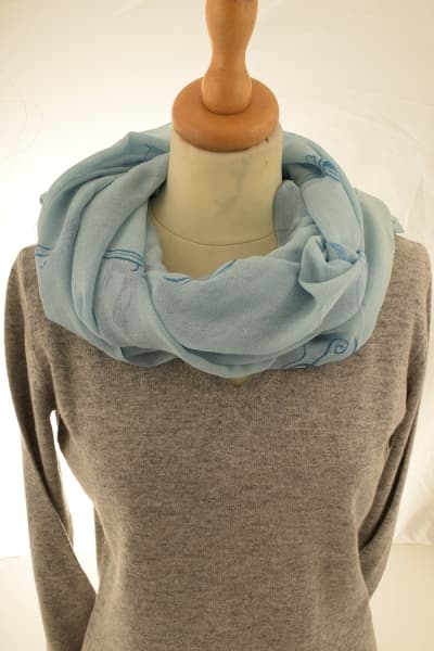 MUSIC PRINT CASHMERE SCARF BLUE