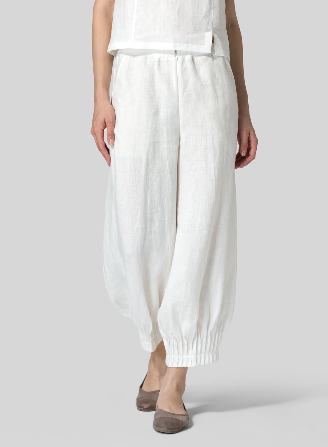 WHITE LINEN PLEATED CUFF ANKLE LENGTH PANTS