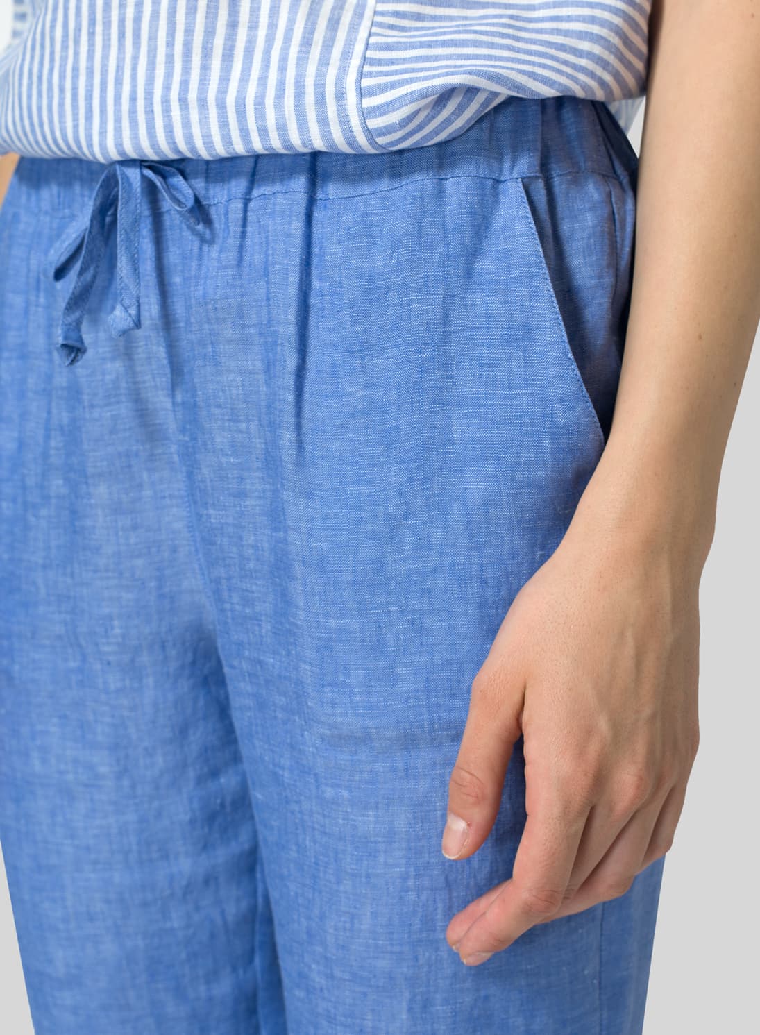 SKY BLUE LINEN LOW RISE SLIM ANKLE LENGTH PANTS