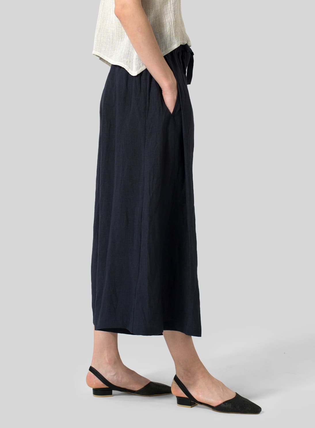 NAVY LINEN CROPPED WIDE LEG LOUNGE PANTS