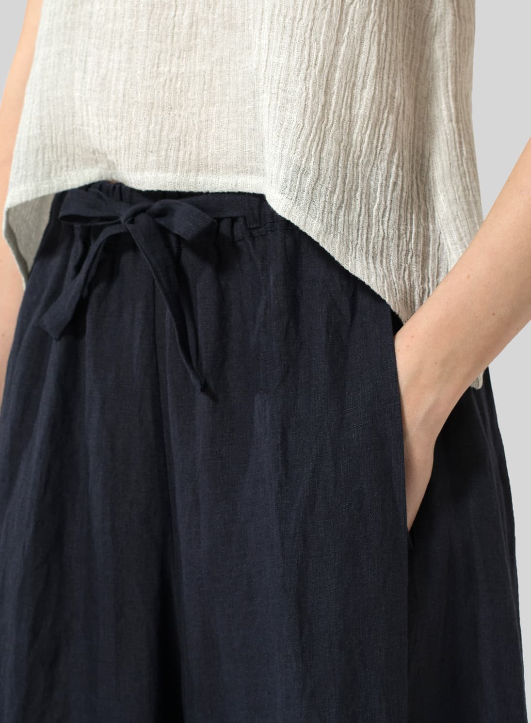 NAVY LINEN CROPPED WIDE LEG LOUNGE PANTS
