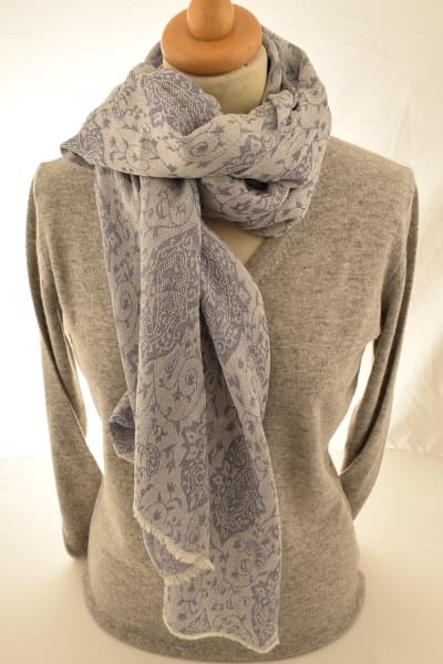 PORA GREY COLOURED CASHMERE SCARF