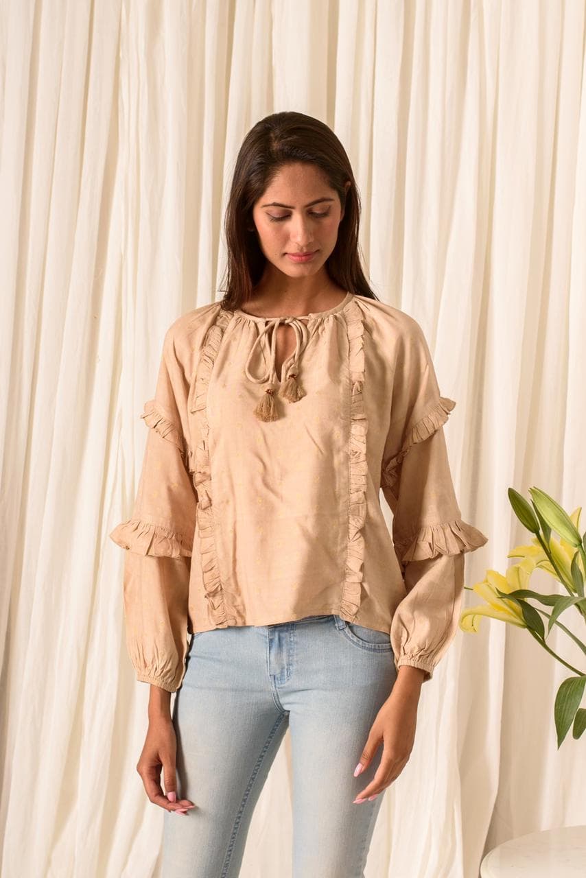 BEIGE COTTON TOP WITH RUFFLED ON SHOULDER