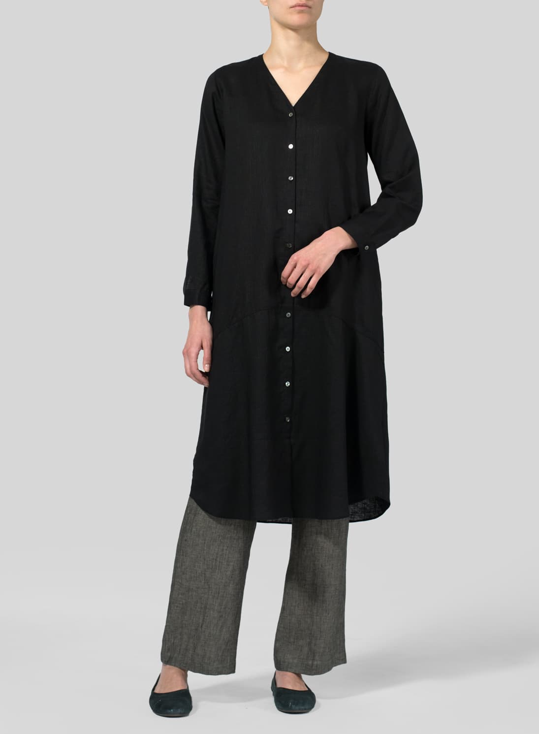 BLACK LINEN V NECK LONG BLOUSE