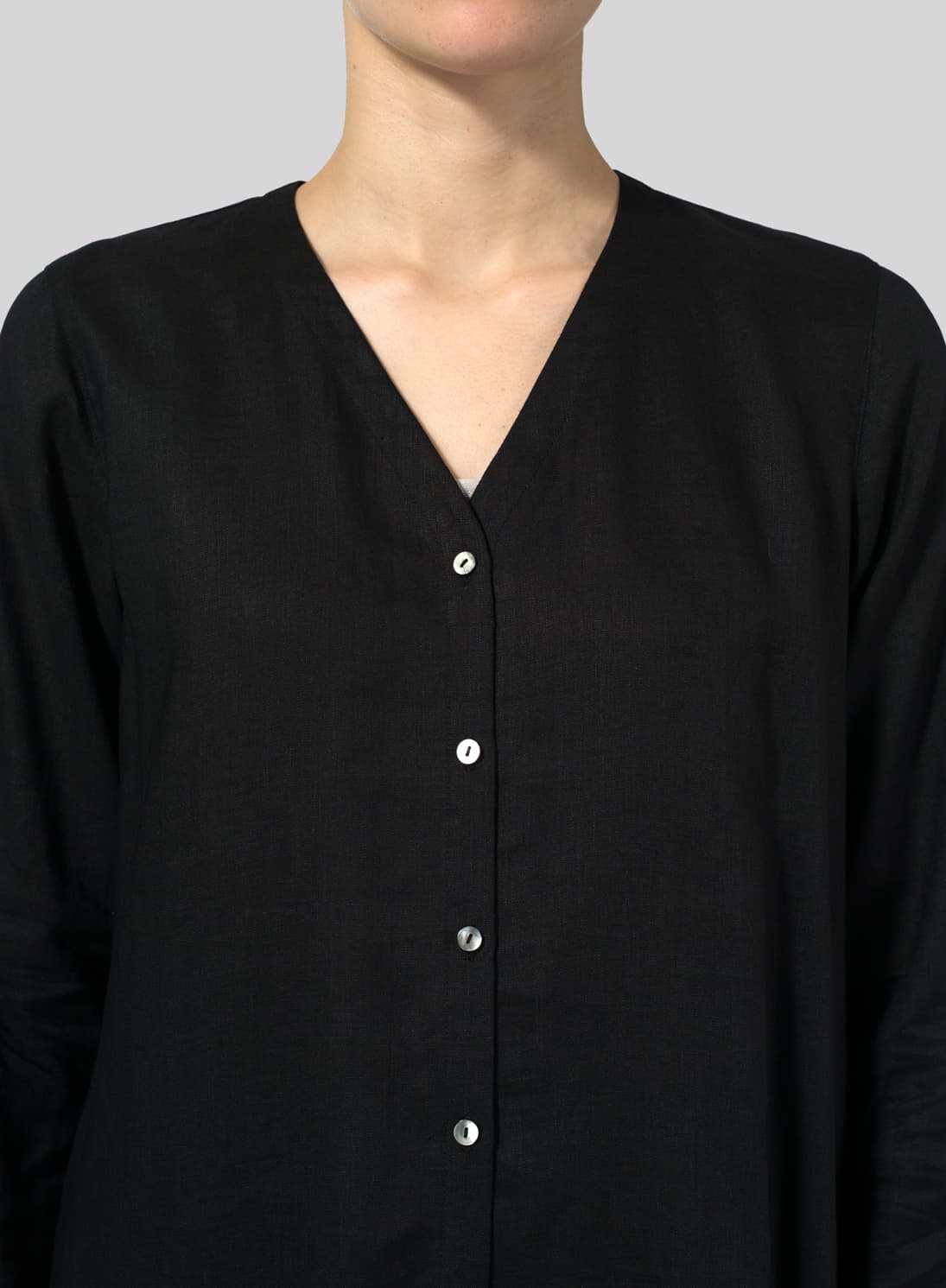 BLACK LINEN V NECK LONG BLOUSE