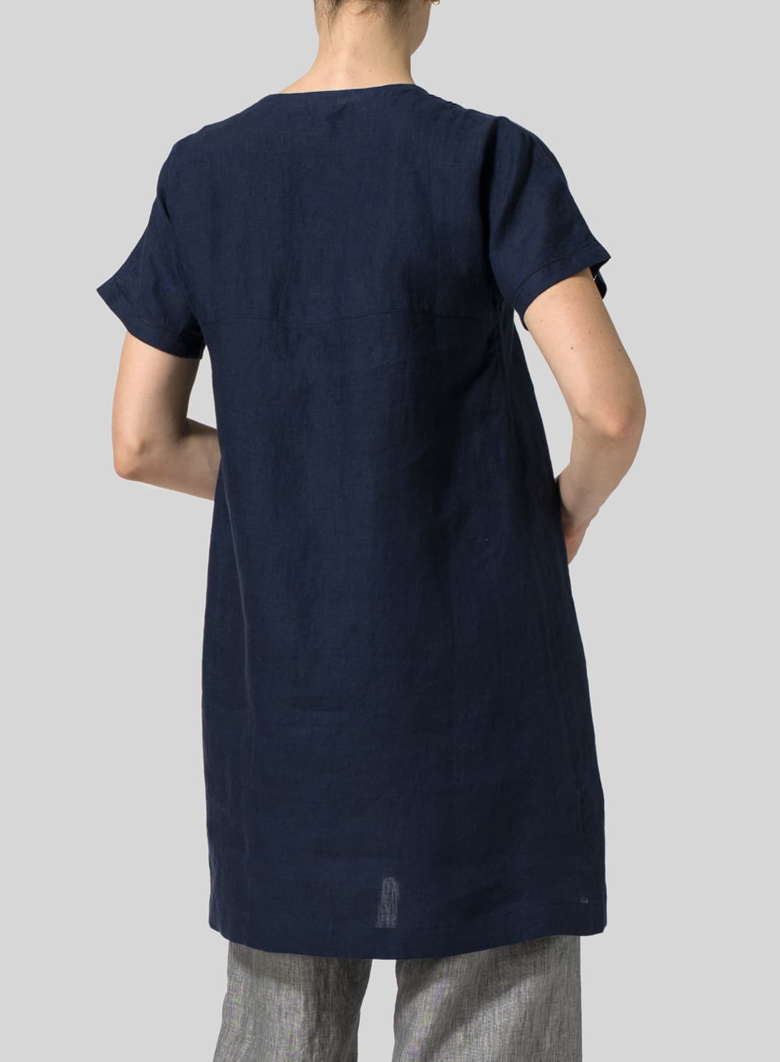 NAVY LINEN SHORT SLEEVE NECK PLEATED TOP